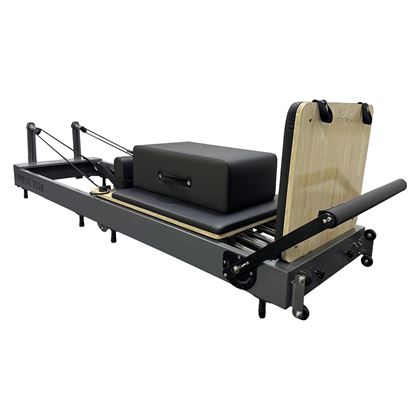 Titan LIFE Reformer Evolver R500, Pilates Reformer