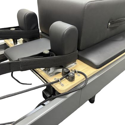 Titan LIFE Reformer Evolver R500, Pilates Reformer