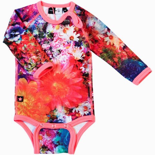 Molo Body, Fonda Wild flowers