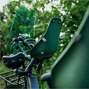 Urban Iki Barnstol Fram Bio Plastic Mosu Green/Bincho Black