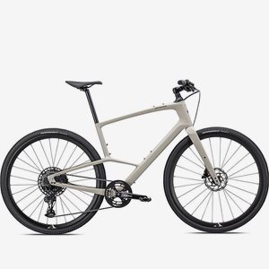 Specialized Hybridcykel Sirrus X 5.0 28 Tum Svart/Silver