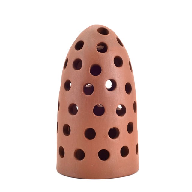 Kon med hål - 16,5x9 cm