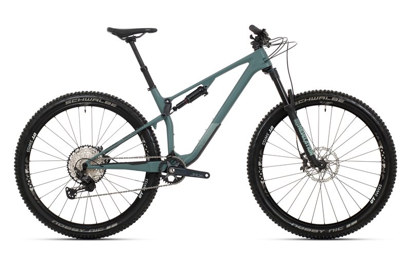 Superior XF 979 TR