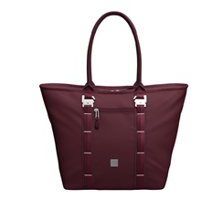DB The Æra 25L Tote
