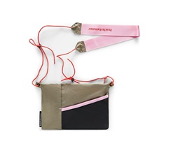Peak Performance Accessory Bag