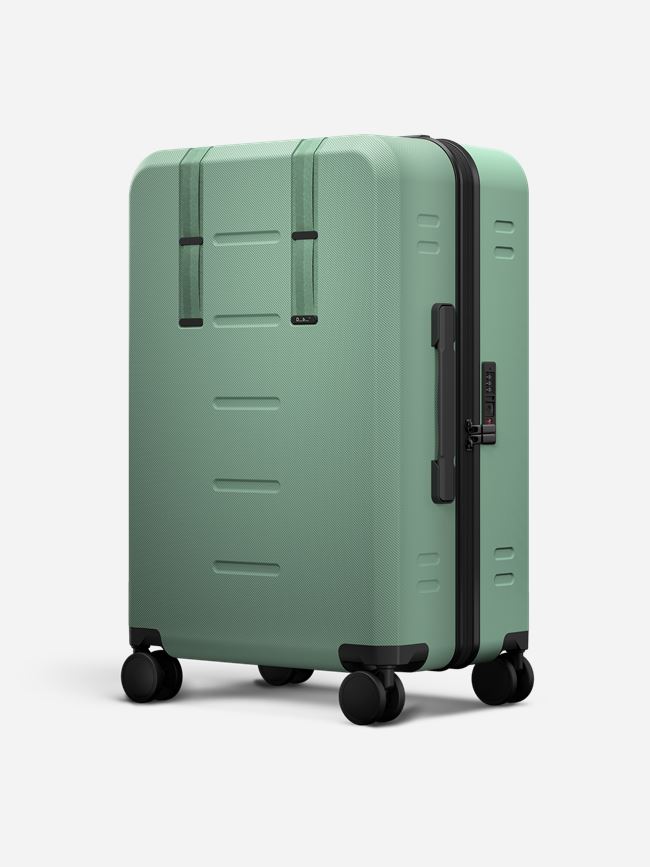 Db Ramverk Check-in Luggage Medium