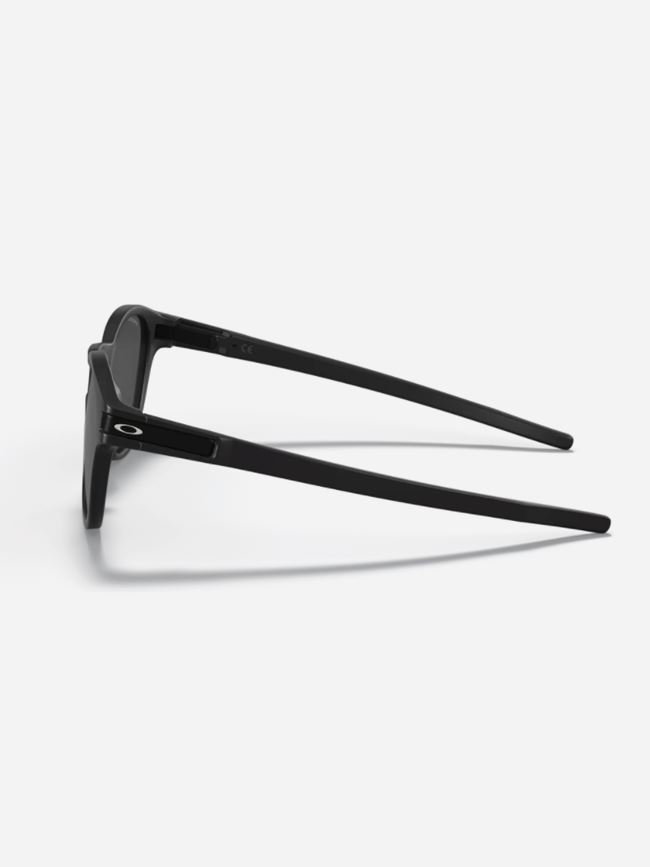 Oakley Latch