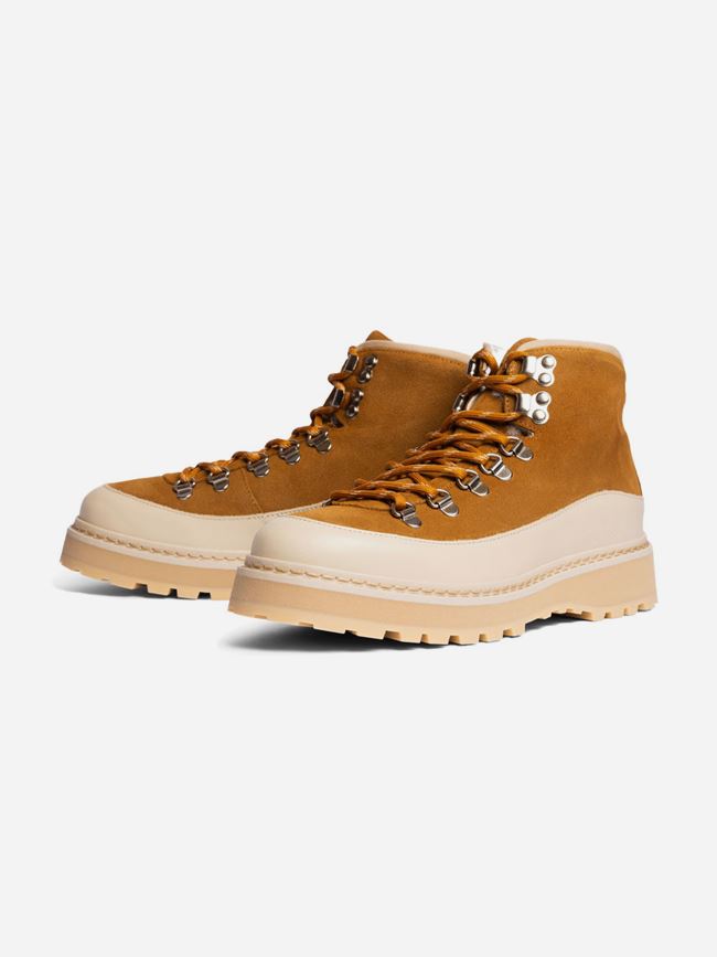 Monofoo Core Cap Suede Dam