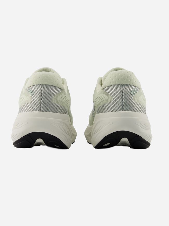 New Balance FreshFoam 880 v15 Dam