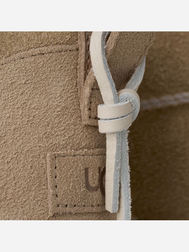 UGG Classic Ultra dam