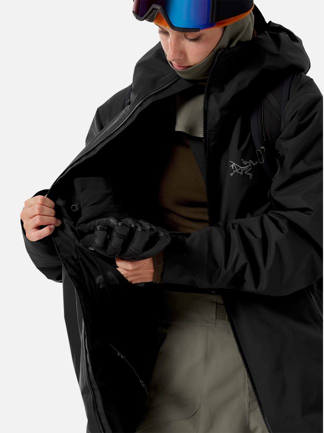 Arc'teryx Rush Jacket dam