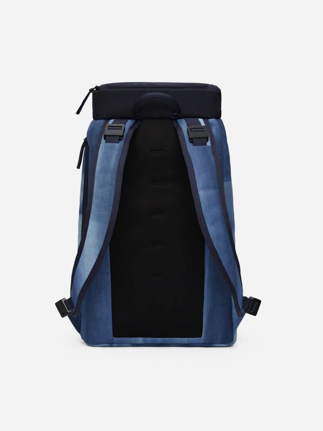 Db Hugger Backpack 25L