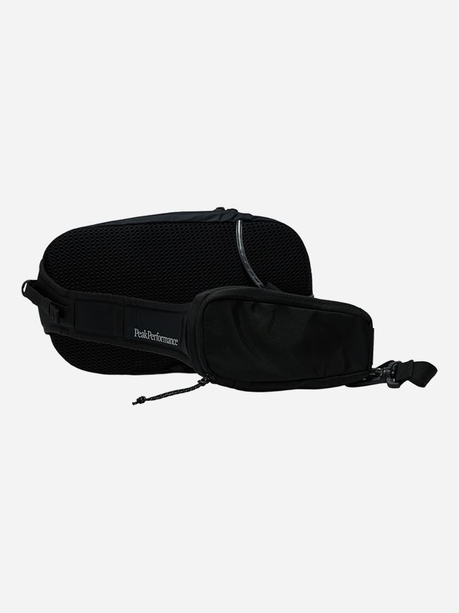 Peak Performance Outdoor Slingbag