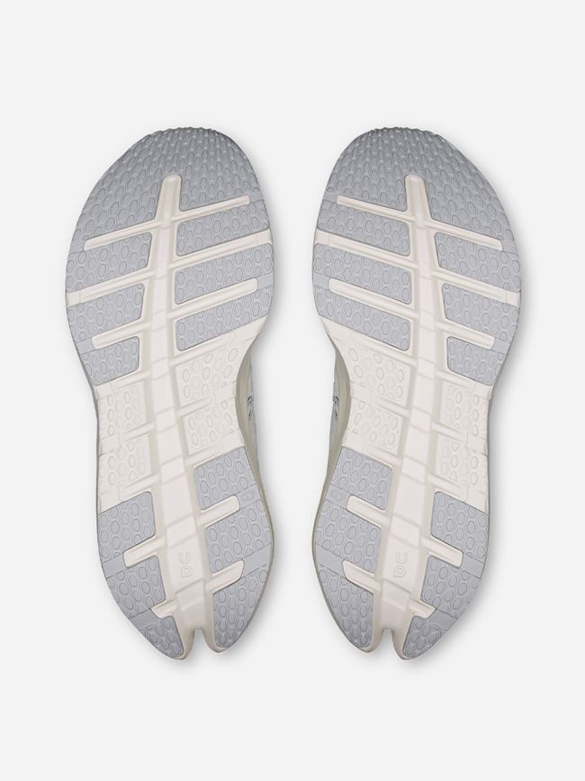 ON Cloudrunner 3 Dam