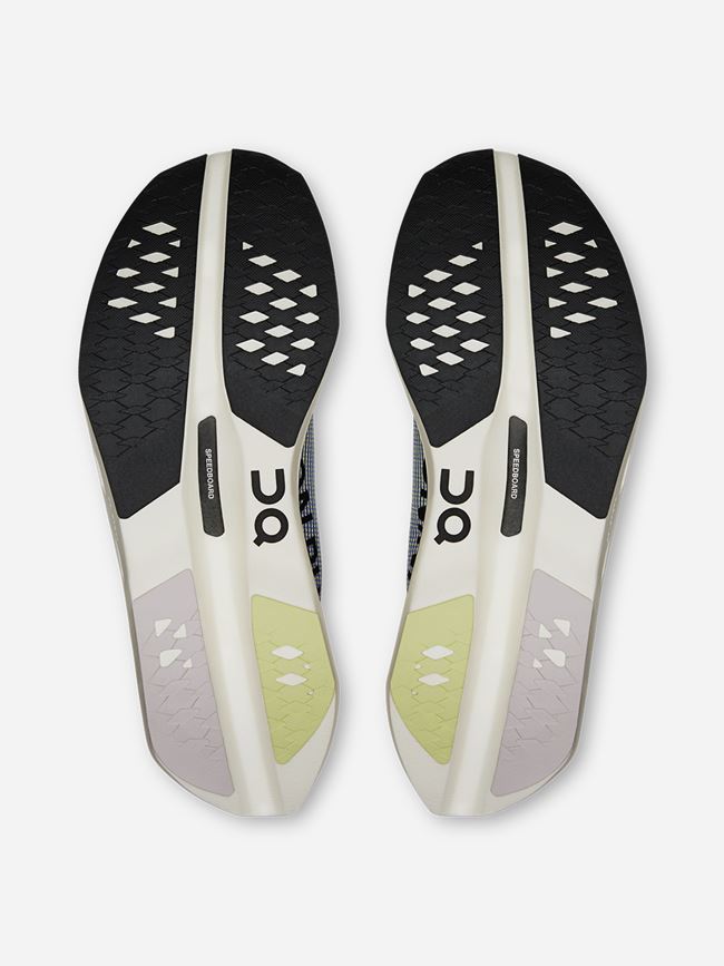 ON Cloudboom Volt 1 Dam