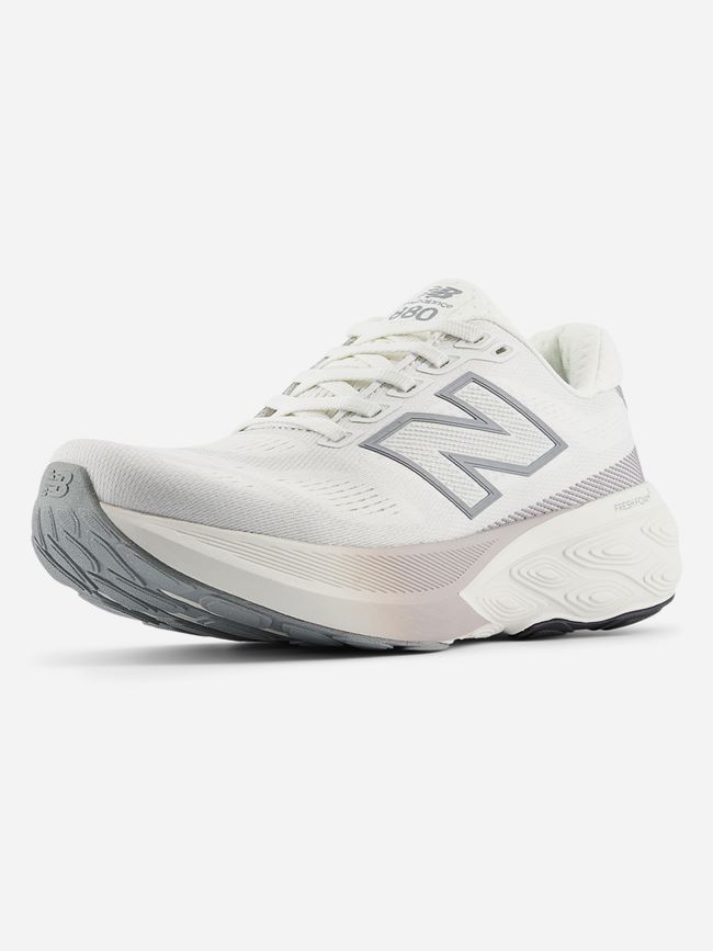 New Balance FreshFoam 880 v15 Dam