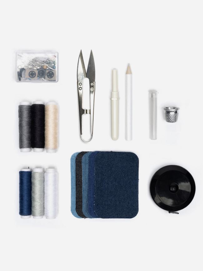 Steamery Sewing Kit