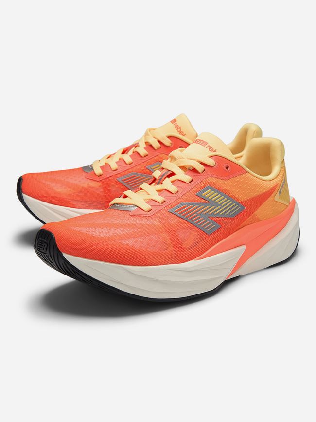 New Balance FuelCell Rebel v5 Dam