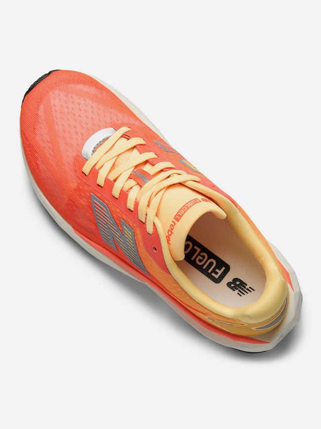 New Balance FuelCell Rebel v5 Dam