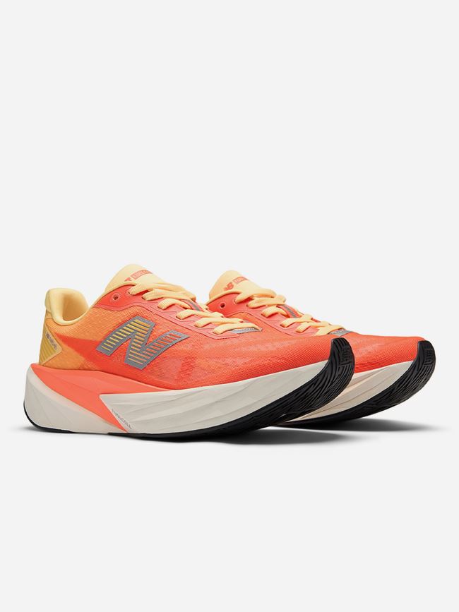 New Balance FuelCell Rebel v5 Dam