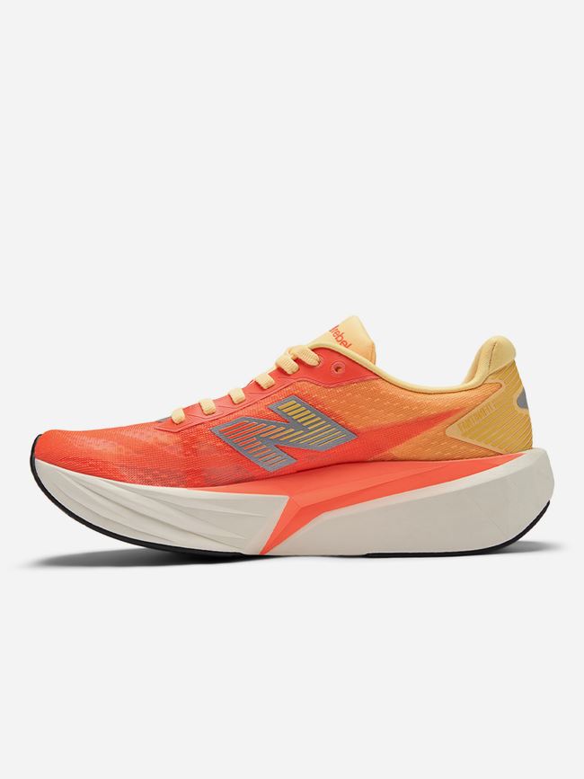 New Balance FuelCell Rebel v5 Dam