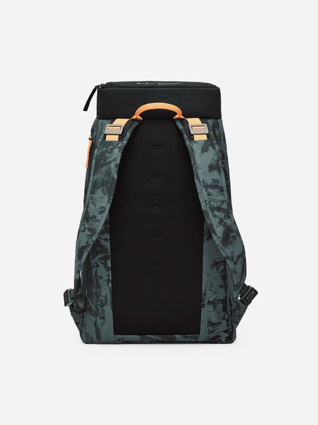 Db Hugger Backpack 30L