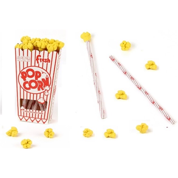 Popcornbägare med pennor och sudd