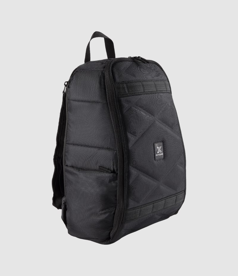 COMMAND BACKPACK