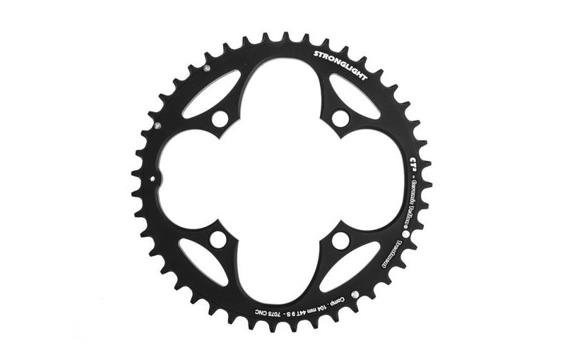 Stronglight Drev ¥104 mm Bcd 3X9-Speed Alu 44