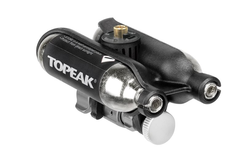 CO2-pumppusetti Topeak Ninja Master CO2 Fuel Pack sis. Kiinnike & 2kpl 16g Patruunaa