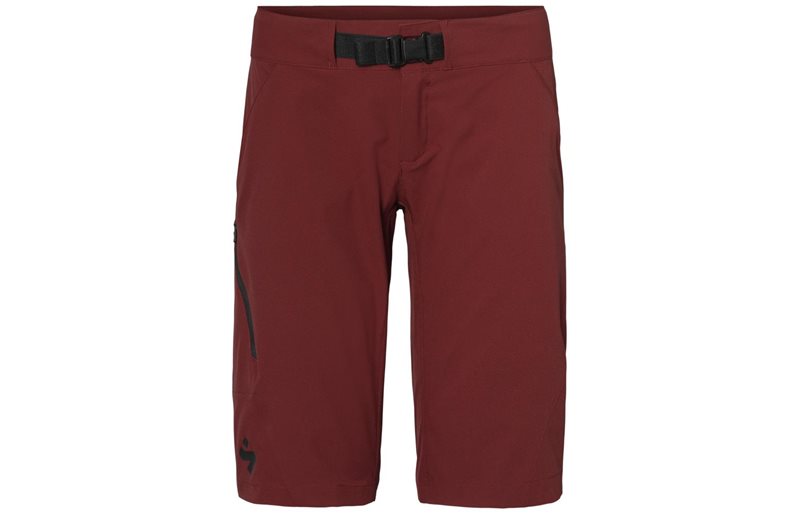 Sweet Protection Naisten pyöräilyshortsit Hunter Slashed Shorts W Tummanpunainen