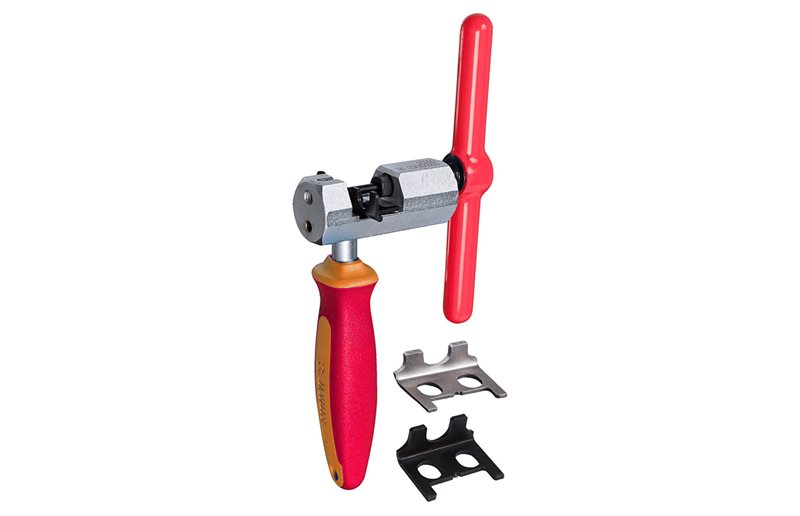 UNIOR Ketjunavaaja Master Chain Tool Featuring Red