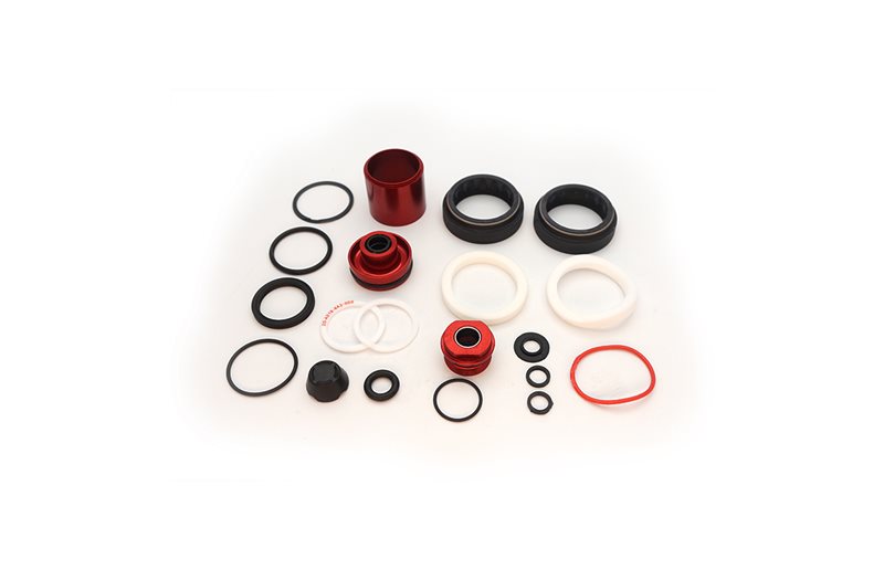ROCKSHOX 200 timer/1 år Service Kit (Inkluderer Støvtetninger, Skumringer, O-ring Tetninger, Rush Dempertetningshode, Debonair+ Tetningshode - Lyrik Base D1 (2023+)