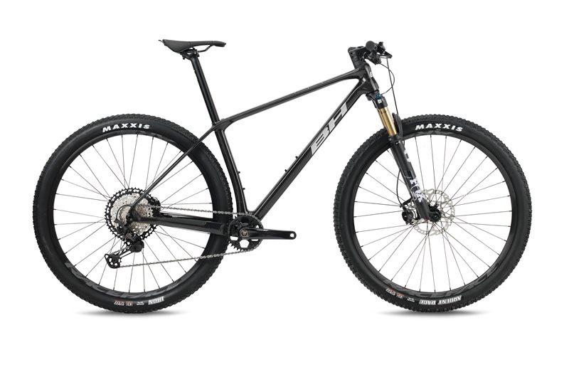 XC maastopyörä BH Ultimate 8.5 Musta-Hopea-Hopea