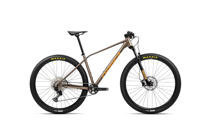 Orbea Maastopyörä Alma H20 Taupe Brown (Matt) - Mango (Gloss)