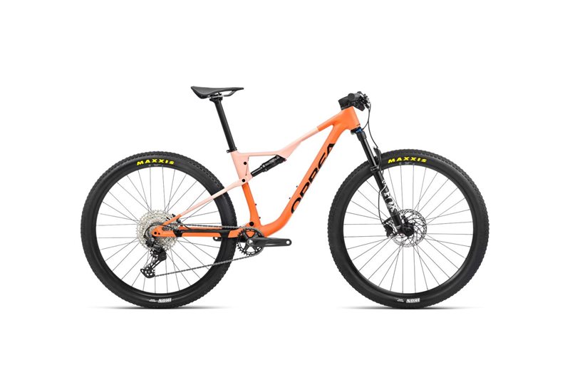 Täysjousto maastopyörä Orbea Oiz H30 Apricot Orange-Limestone Beige (Matt)