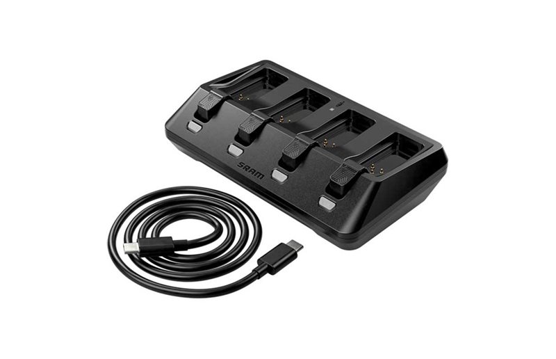 SRAM Laddare eTAP AXS Four Battery Charger för 4 st batterier Med Sladd