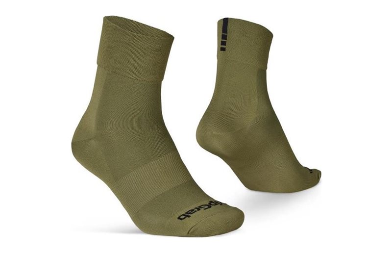 GripGrab Lightweight SL Regular Cut Sommarstrumpor Olive Green