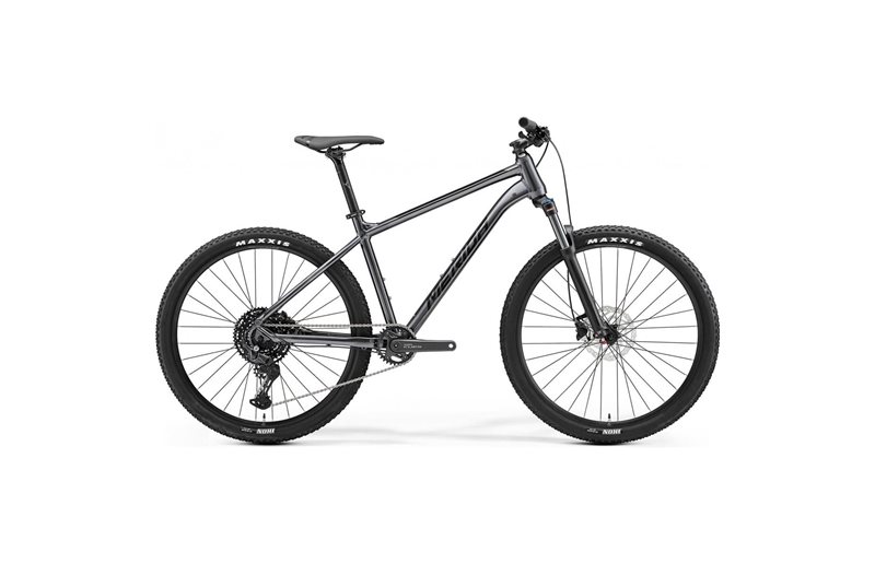 Maastopyörä Merida BIG.SEVEN 200 Hopea/Musta