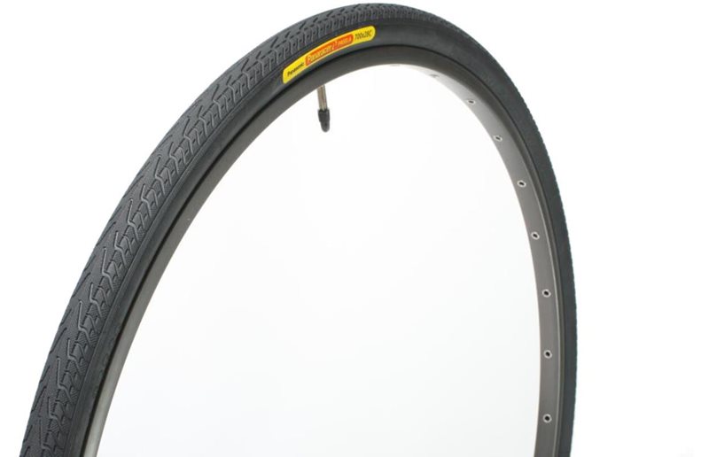 Panaracer Pasela Clincher Tyre 700x25C Black