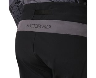 Oakley Pyöräilyshortsit Seeker '75 Shorts Men Blackout