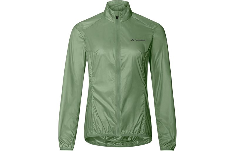 VAUDE Naisten pyöräilytakki Matera Air Jacket Women Willow Green