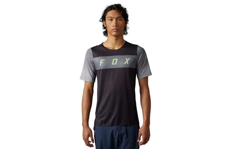 Fox Pyöräilypaita Flexair Arcadia SS Jersey Men Black