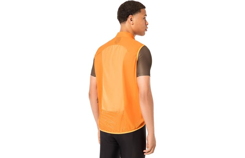 Oakley Endurance Packable Wind Vest Men Burnt Orange