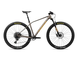 Maastopyörä Orbea Alma H11 Taupe Brown Matt/Mango Gloss