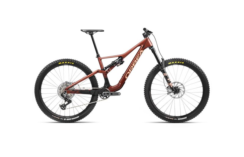 Orbea Täysjousto maastopyörä Rallon M11 AXS Mars Red Gloss/Black Matt