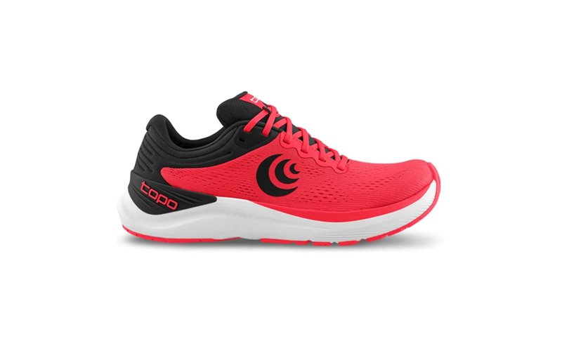 Topo Athletic Ultrafly 4