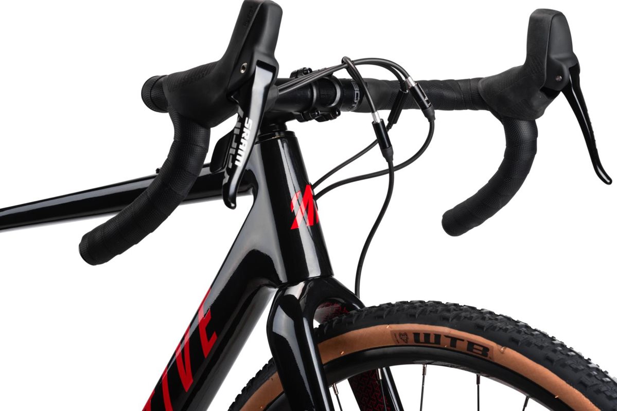 Osta Gravel pyörä Active Wanted C11 Carbon Metallimusta