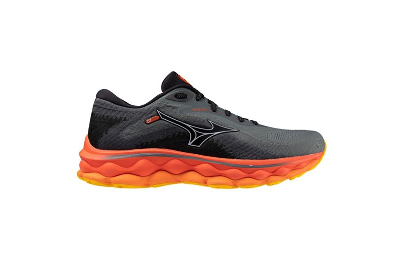 Mizuno Wave Sky 7