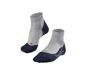 Falke Löparstrumpor Ru4 Endurance Löparstrumpor Short Running Sock Light Grey